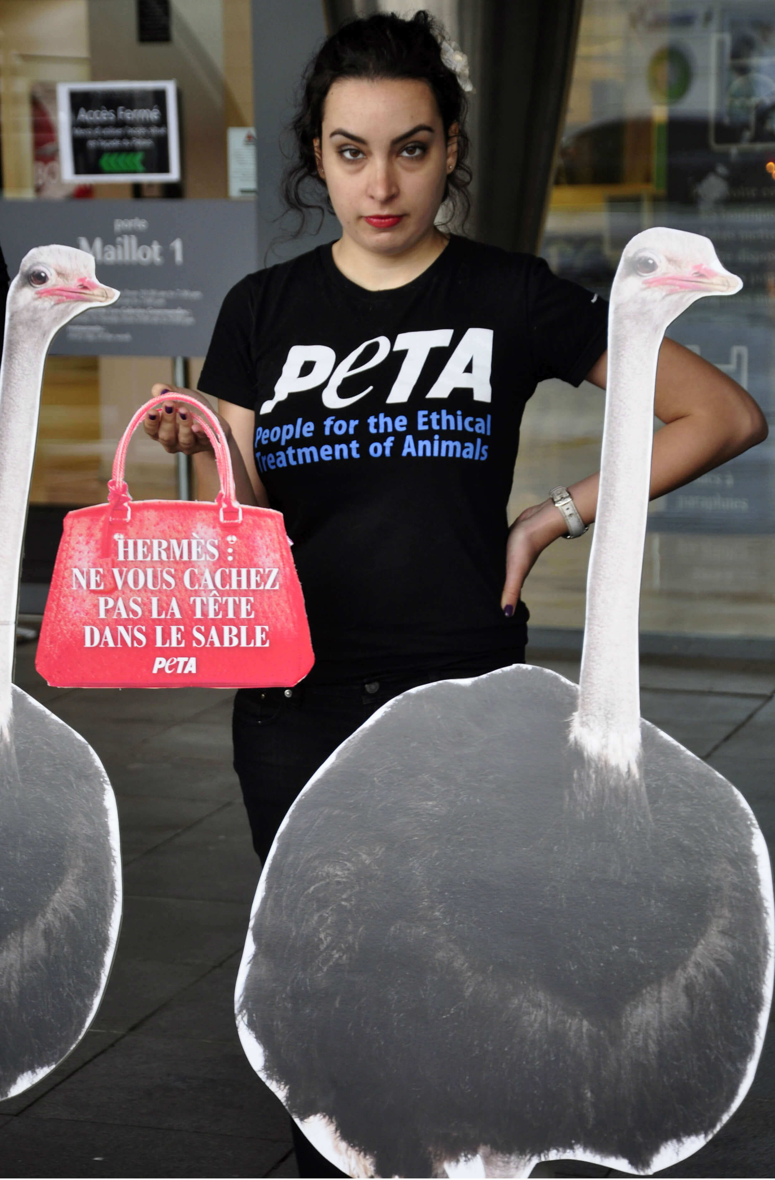 PETA États-Unis confronte Hermès en pleine assemblée des actionnaires