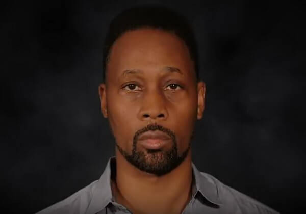 Nouvelle vidéo : Le rappeur RZA du Wu-Tang Clan incite à la compassion pour tous