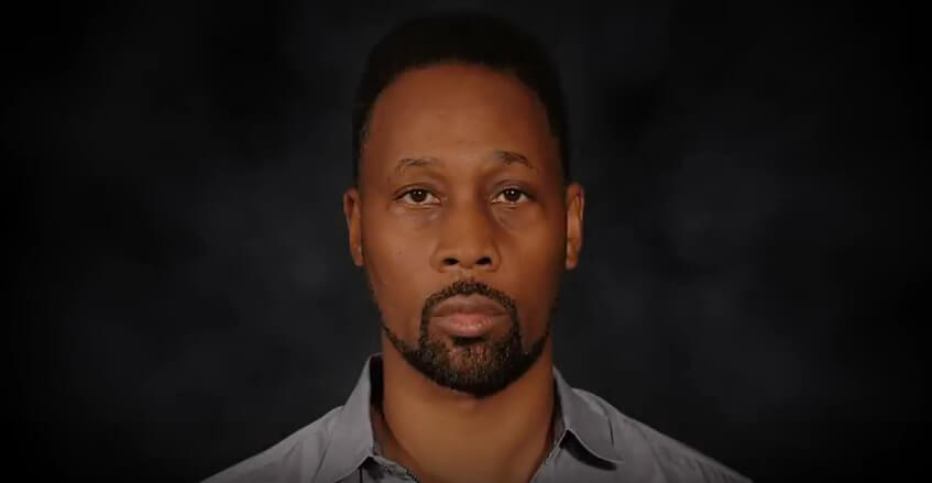 Nouvelle vidéo : Le rappeur RZA du Wu-Tang Clan incite à la compassion pour tous