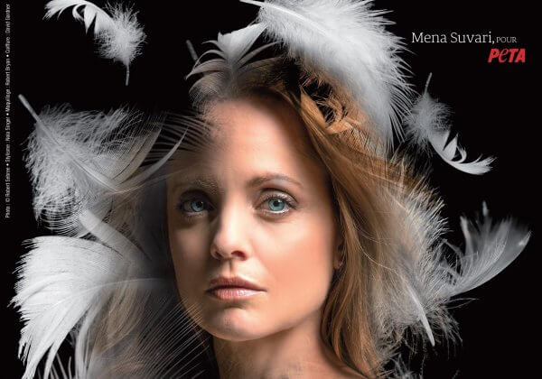 Mena Suvari dénonce la cruelle industrie du duvet