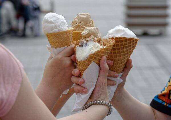 Les meilleures glaces véganes de France pour cet été