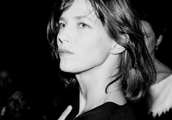 Hermès devrait retirer le sac Birkin en peau de crocodile en l’honneur de Jane Birkin