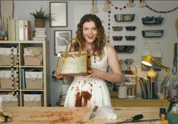 Satire : une « influenceuse » vous montre comment faire un sac Birkin d’Hermès